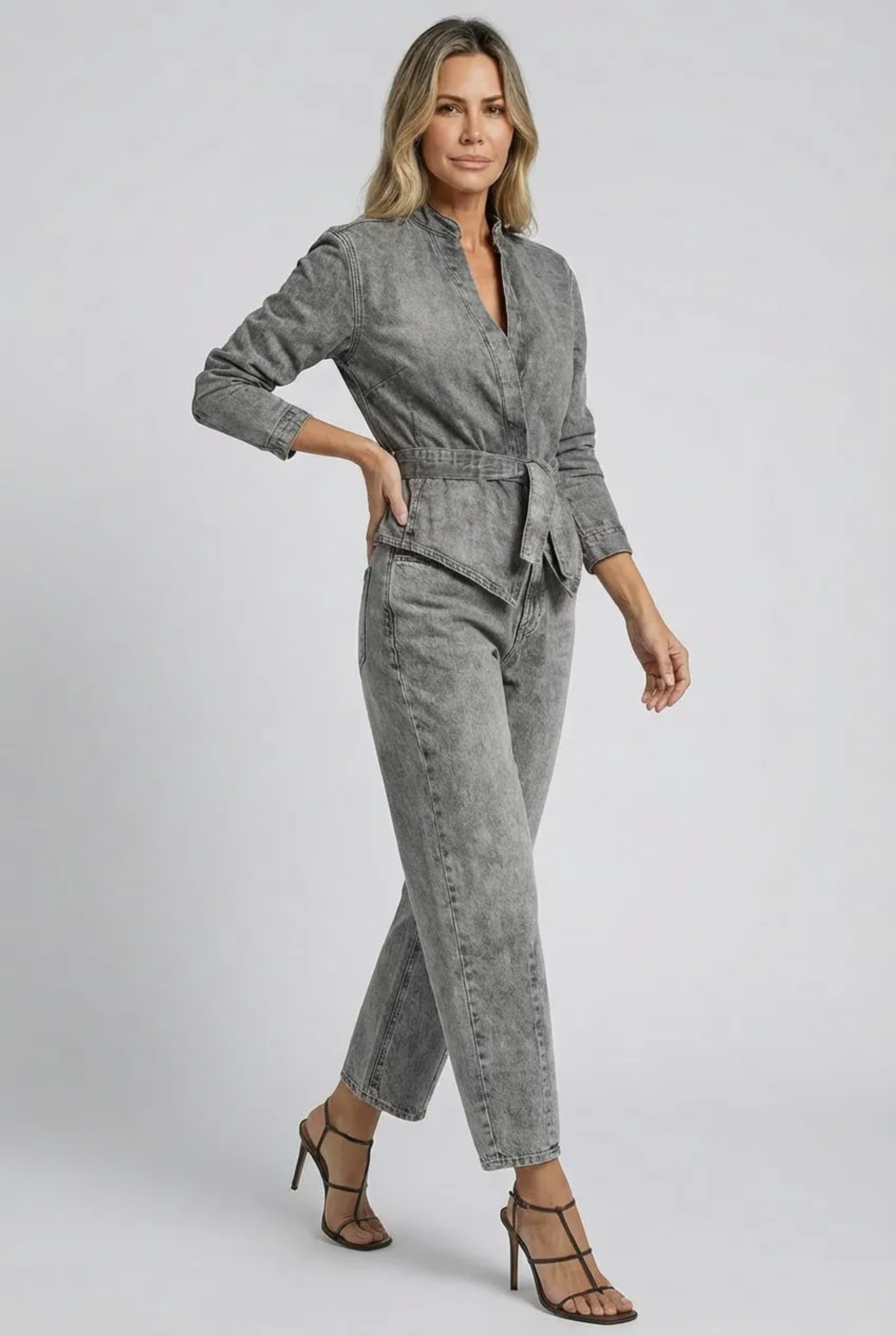 Conjunto Marieza - Jeans - Jaqueta + Calça (Favorito das Blogueiras)